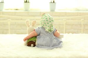 赤ちゃんの顔に赤いブツブツができた原因は何ですか？